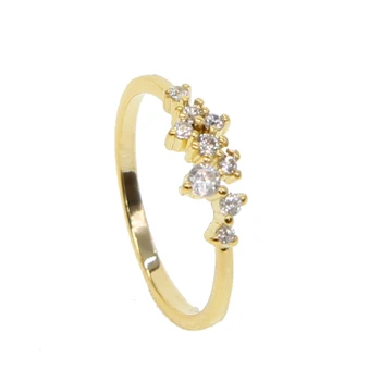 Акциите на Злато с най-високо качество Сбито класически годежен пръстен с фианитами, пръстени с австрийски кристали златен цвят на Едро