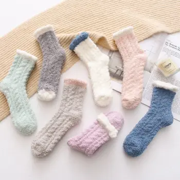 Дамски чорапи отвътре норка, обикновена зимни топло изолирана коралови плюшени чорапи, топли зимни домашни чорапи за сън